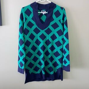 Mud Pie Green and Blue V-Neck Sweater with Geometric Pattern